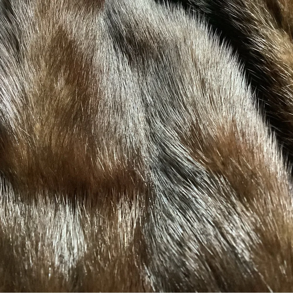 Vintage Genuine fur ( mink? ) jacket .  Small? - Picture 11 of 12